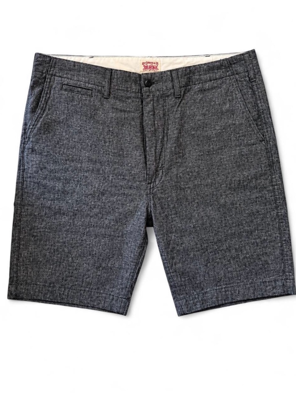 Levi Strauss & Co. Men’s Charcoal Chino Shorts Size 36